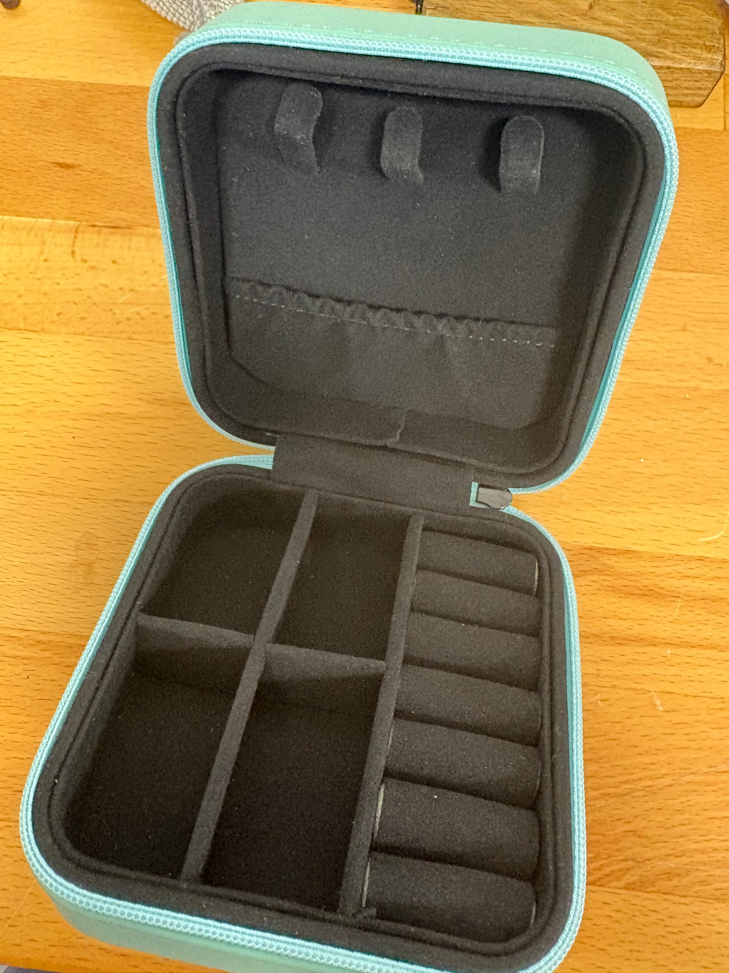 Personalized Jewelry Case - Diamond Rings and Princess Things