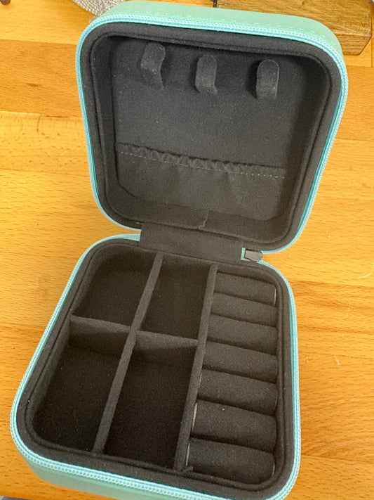 Personalized Jewelry Case - Diamond Rings and Princess Things